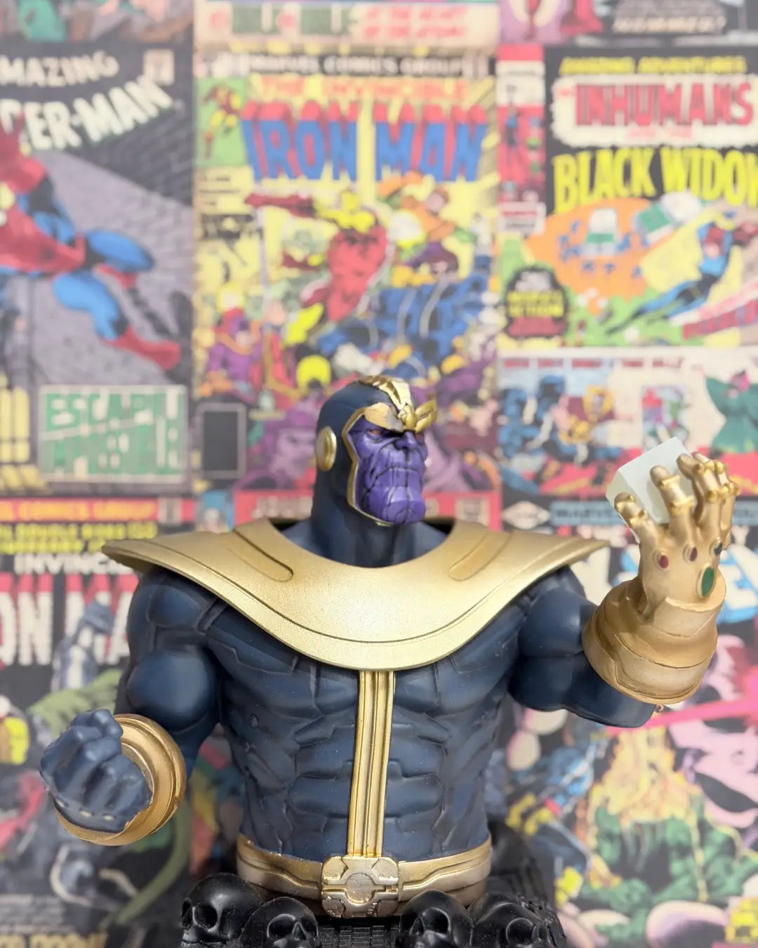 Marvel Avengers Thanos The Mad Titan Bust | C Grade | Helmet Chip